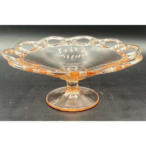 VTG~PINK DEPRESSION GLASS~PEDESTAL OLD COLONY OPEN LACE EDGE DISH BOWL - Picture 1 of 3